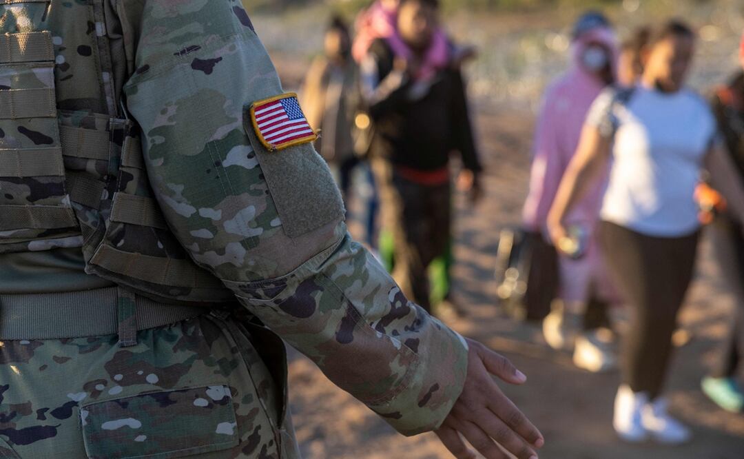 Demandan al Gobierno Trump por recolección de muestras de ADN de migrantes. Foto: AFP
