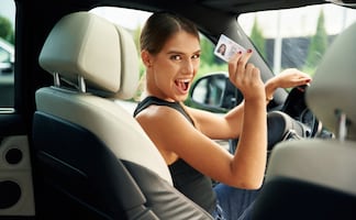 ¡Atención! Nueva licencia de conducir 2025: descubre si es obligatorio tramitarla