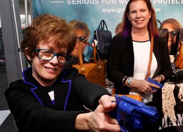 Corsés, la nueva moda para armar a las mujeres