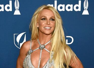 Britney Spears presume silueta con bikini amarillo
