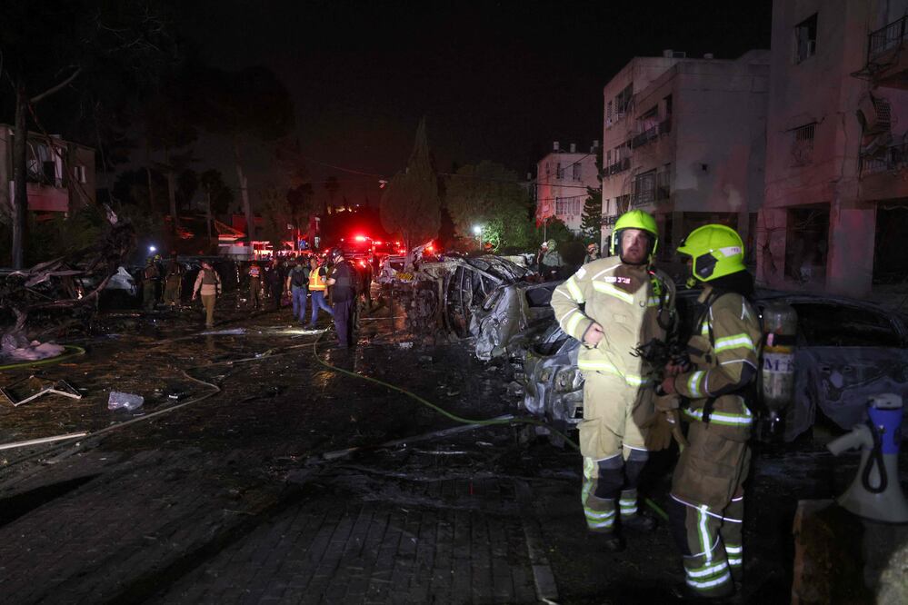 Ataques Israel vs Irán: 20 naciones árabes e islámicas llaman a frenar la escalada. (Photo by AHMAD GHARABLI / AFP)