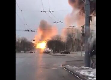 Rusia derriba torre de televisión en Kiev; reportan 5 muertos (VIDEO)