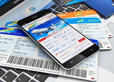 ¿Qué significan los códigos impresos en los pases de abordar?