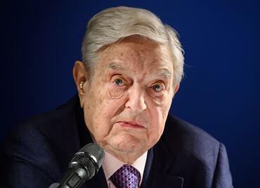 Multimillonarios de EU piden que les cobren más impuestos