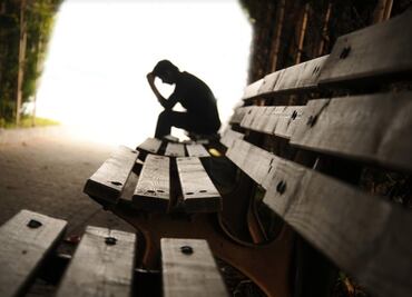 Desempleo en EU se dispara, uno de cada 10 se ha quedado sin trabajo