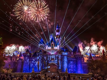 Disneyland Forever regresa a Disneyland Resort para asombrarte (FOTOS y VIDEO)