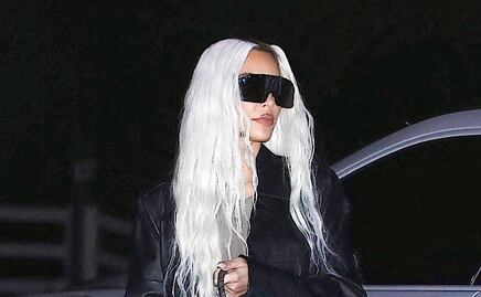 Kim Kardashian arrasa con microshorts de mezclilla en California