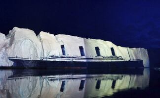 De qué murió David Warner, el villano en "Titanic"