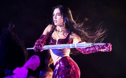 Dua Lipa aparecerá en película de 'Barbie' y así luce como Barbie Sirena (FOTO)