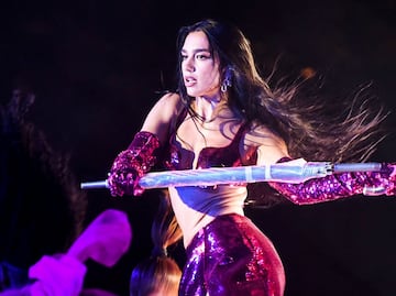 Dua Lipa aparecerá en película de 'Barbie' y así luce como Barbie Sirena (FOTO)
