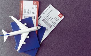 ¡Atención viajeros! United Airlines sube tarifas hasta un 20% y recorta vuelos