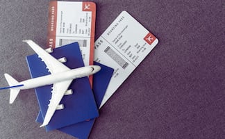 ¡Atención viajeros! United Airlines sube tarifas hasta un 20% y recorta vuelos