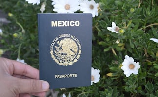 Pasaporte mexicano: ¿Quiénes obtienen el 50% de descuento al tramitarlo?