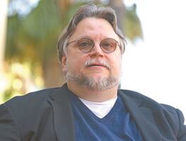 Cinco veces que Guillermo del Toro ha ayudado a los mexicanos