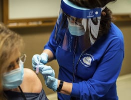 Estados Unidos no confirma fecha ni número de vacunas que donará a México