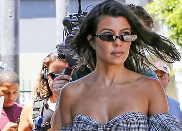Kourtney Kardashian irradia belleza con diminuto bikini amarillo