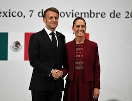Sheinbaum y Macron anuncian exhibición histórica de los códices Azcatitlán y Bouterini: “Son la memoria viva de México”