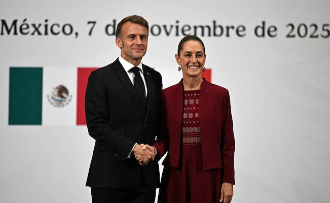 Sheinbaum y Macron anuncian exhibición histórica de los códices Azcatitlán y Bouterini: “Son la memoria viva de México”