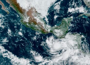 México prevé lluvias “torrenciales” en 8 estados por frente frío, aire polar y tormenta