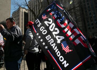 Grupos pro y contra Trump se manifiestan en Nueva York
