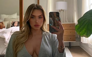 Anastasia Karanikolaou cumple 28 años y posa con atrevido vestido junto a Kylie Jenner