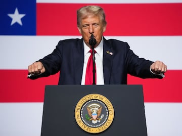 Trump dice que desplegó submarinos nucleares frente a Rusia: "Nos sentimos un poco amenazados"