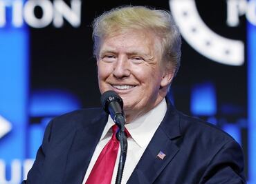 Abuchean a Trump tras confirmar que recibió dosis de refuerzo contra Covid