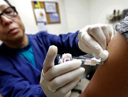 Mitos y realidades de la vacuna contra la influenza, según Harvard