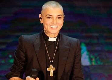 La vez que Sinéad O’Connor rompió la foto del papa Juan Pablo II en televisión