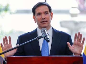 Marco Rubio impacta por declaraciones en documental OVNI: "Están sobrevolando nuestras bases nucleares"