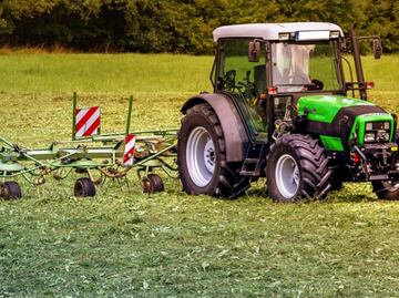 Más de 200 mexicanos llegan a Canadá para trabajar en el sector agrícola
