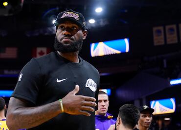 Hijo de la leyenda de la NBA, LeBron James, acuerda patrocinio con Nike