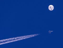 ¡Uy!, era un misil de $400 mil dólares: cómo EU derribó tres objetos voladores