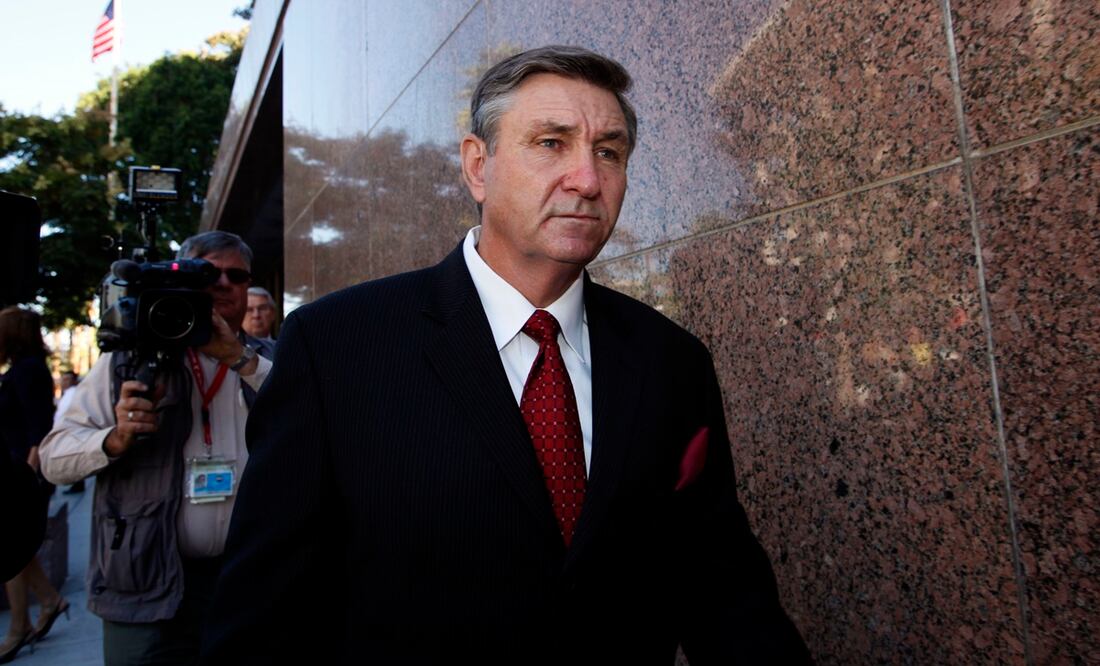 Amputan pierna a padre de Britney Spears por “infección masiva”. Foto: AP