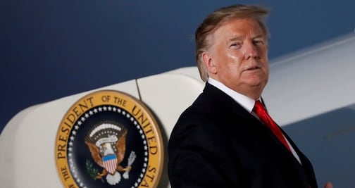 ¿Regresar a la Luna o no? Trump siembra la duda