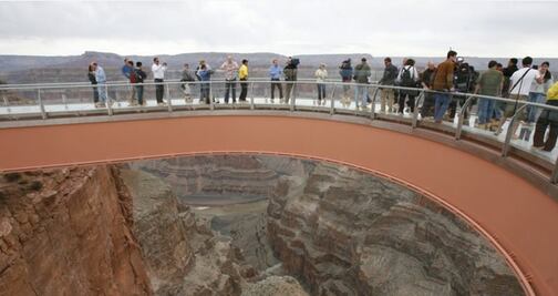 Buscan cuerpo de hombre que se suicidó en el Gran Cañón