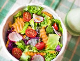 Las dietas a base de plantas y pescado reducen la gravedad de por Covid