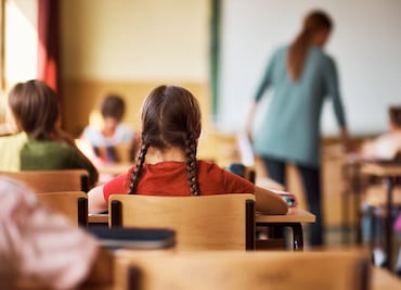 Familias demandan a Texas por ley que obliga a exhibir los Diez Mandamientos en escuelas públicas