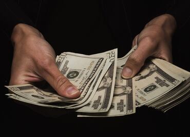 Condenan a hombre que sedujo mujeres y estafó 1 millón de dólares