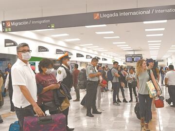 ¿Cuánto dinero en mercancía se puede pasar al viajar a México?