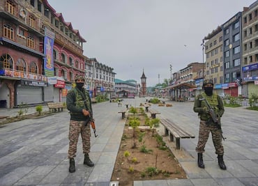 India acusa a Pakistán de violar el alto el fuego mediado por Trump; el ejército indio responde