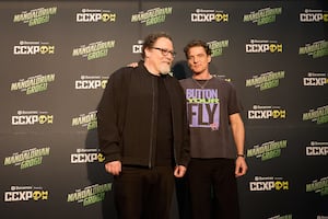 Pedro Pascal rompe en llanto en la CCXP México al presentar The Mandalorian and Grogu. VIDEO