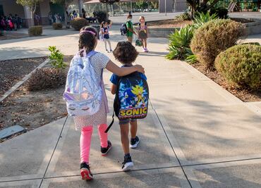 Por Covid, camas de cuidados intensivos para niños están al límite en Dallas