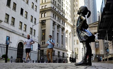 La 'Niña sin miedo' seguirá frente a Wall Street otros 11 meses