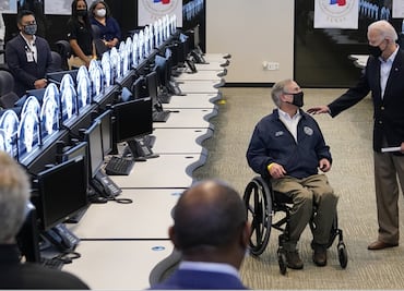 Joe Biden visita Texas tras el impacto de tormenta invernal