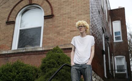 Coronavirus. ¿Qué significan las sábanas blancas colgadas en balcones?