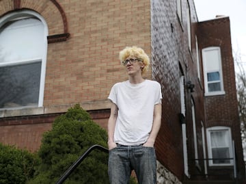 Coronavirus. ¿Qué significan las sábanas blancas colgadas en balcones?