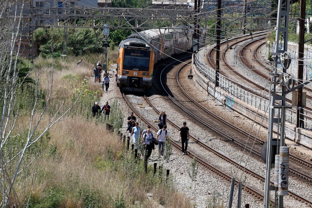 Apagón en España. El pueblo que no sufrió el apagón, ¿por qué?.EFE/ Toni Albir