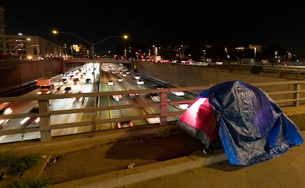 El costo de vivienda y la pobreza impulsan crisis de indigencia en California