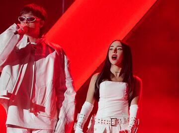 Peso Pluma borra las fotos de Nicki Nicole y anuncia gira por Estados Unidos